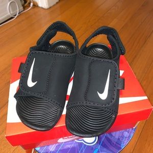 Brand New Toddler Nike Sandals